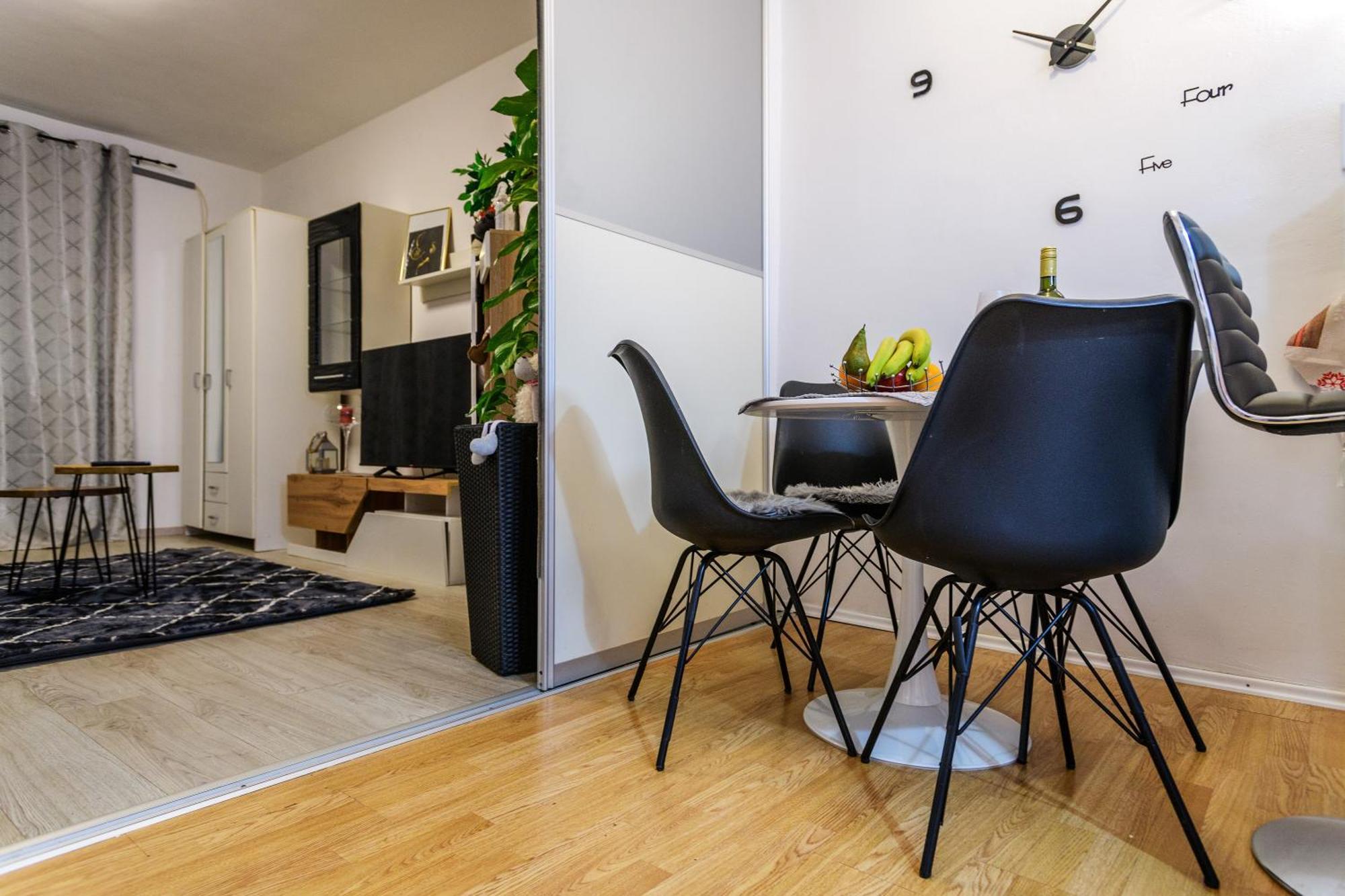 Fancy Apartment - Near The Zadar Bridge Exterior photo
